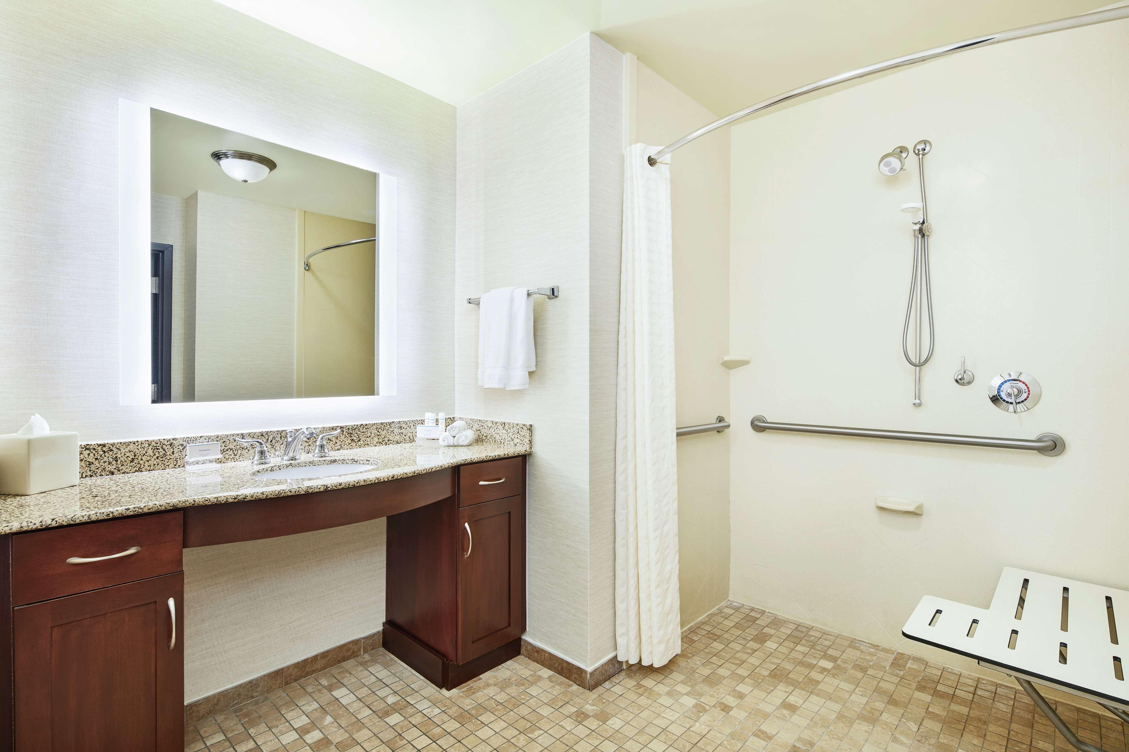 Homewood Suites By Hilton Columbus Eksteriør bilde